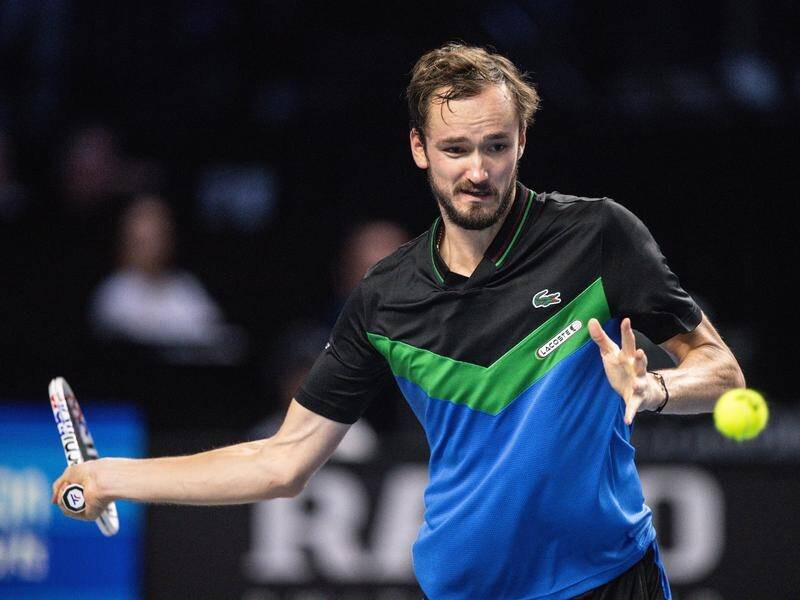 Medvedev sets up Vienna Open semi with Tsitsipas