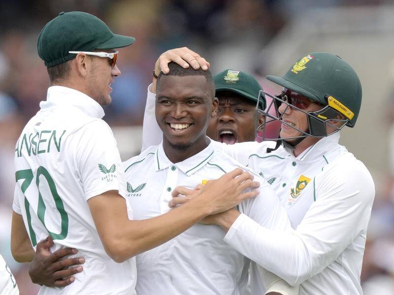 Lungi Ngidi is hailed by Proteas' teammates after dismissing England's Joe Root in their Lord's win. (AP PHOTO)