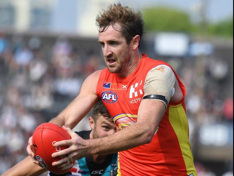 Michael Barlow has been delisted by the Suns.