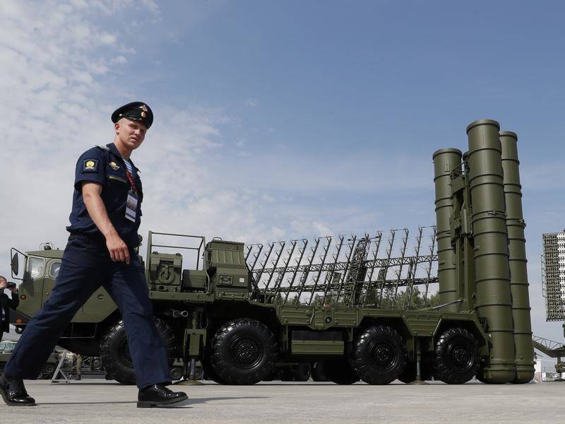Tass reports Russia has deployed a new battalion of S-400 missiles in Crimea.