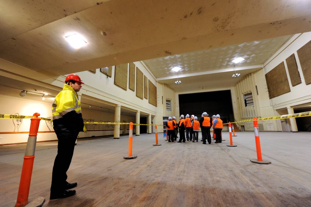 Public viewing: The City of Ballarat conducts a tour through the Civic Hall in 2012.  PICTURE: JEREMY BANNISTER