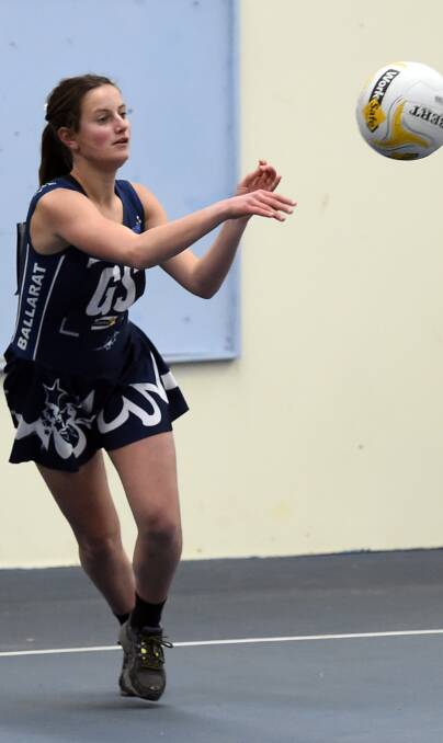  Ballarat’s Molly Grech in action during the 15/under netball clash at Llanberris. 