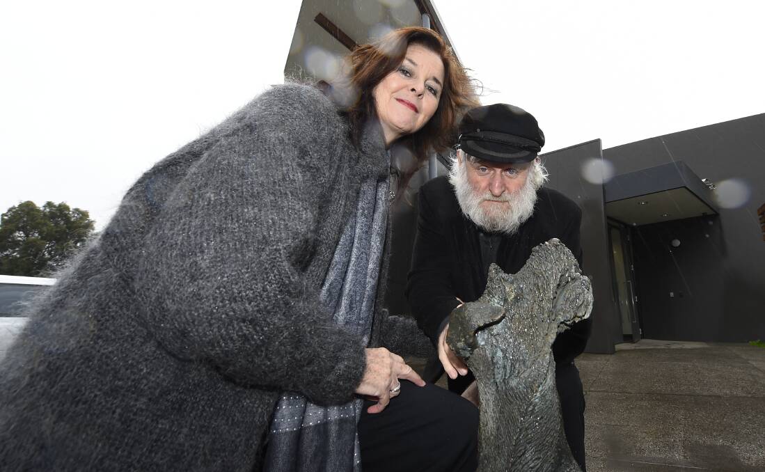 Sculptors Charles Smith and Joan Walsh-Smith with the Pikemans Dog sculpture. PICTURE: JUSTIN WHITELOCK