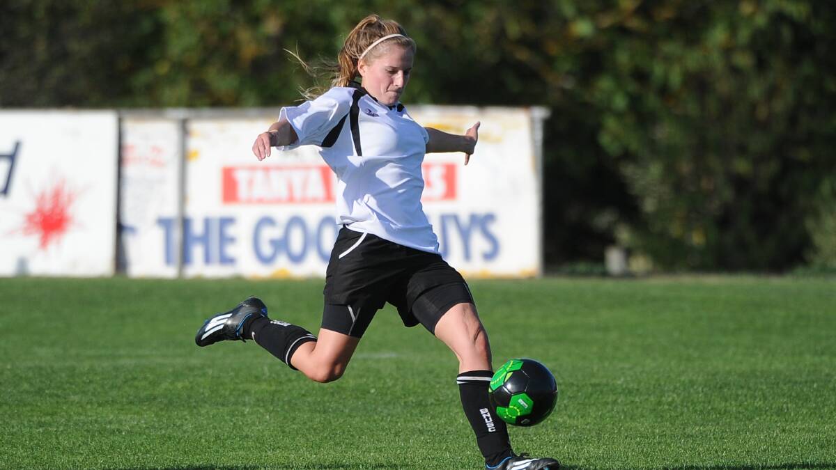 Keely Shephard, playing for North United White.