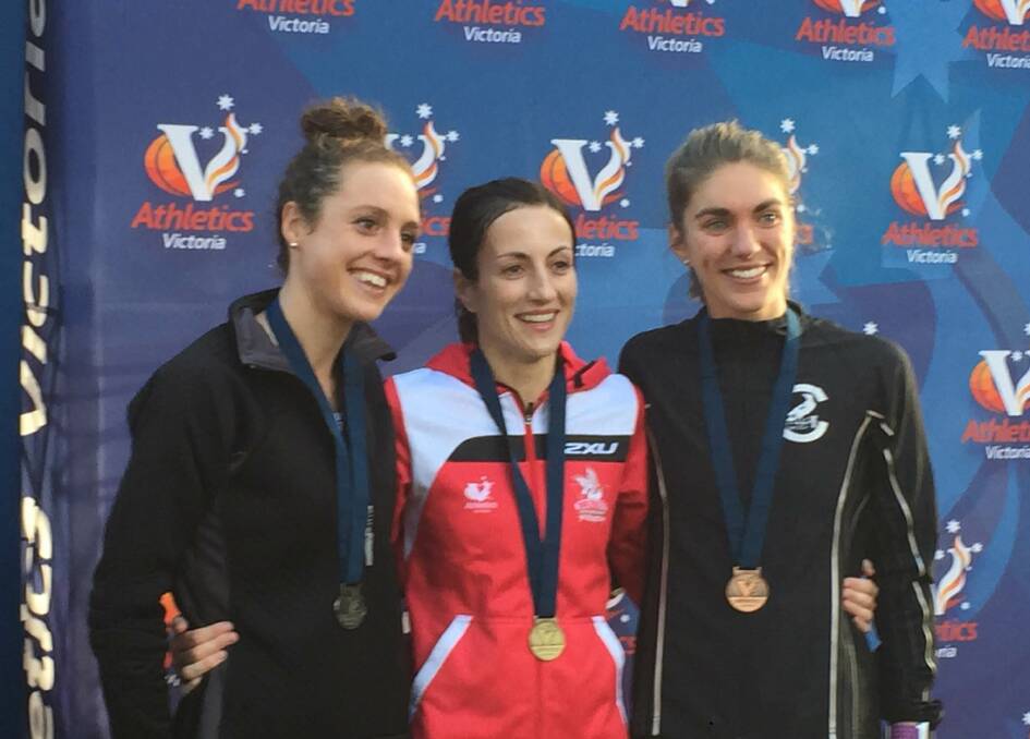 Open women's podium (from L-R) of silver medallist Gemma Maini, Sinead Diver and Virginia Moloney.