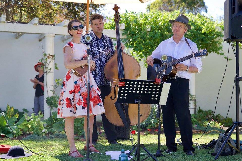 Amie Brûlée and her swinging band will perform live music, from the 1930s to 1950s era, for the event.