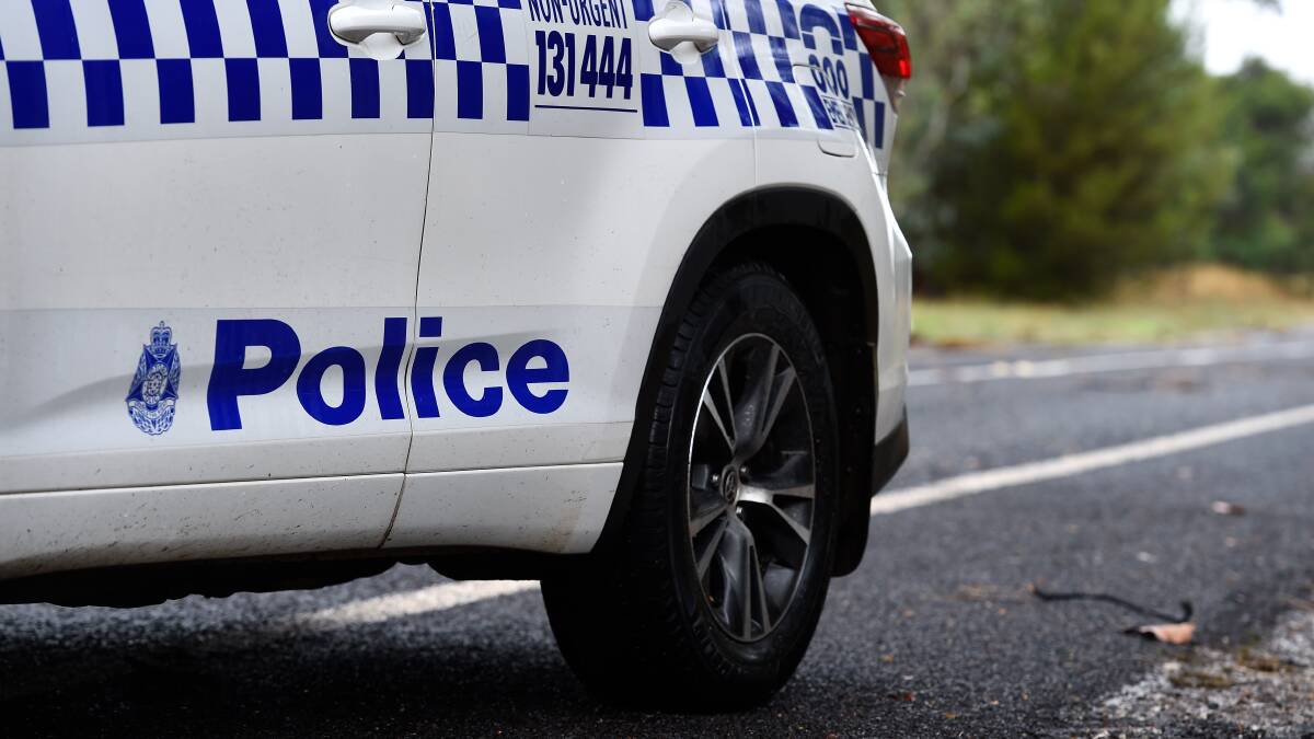 Man charged over eleven bushfires near Ballarat