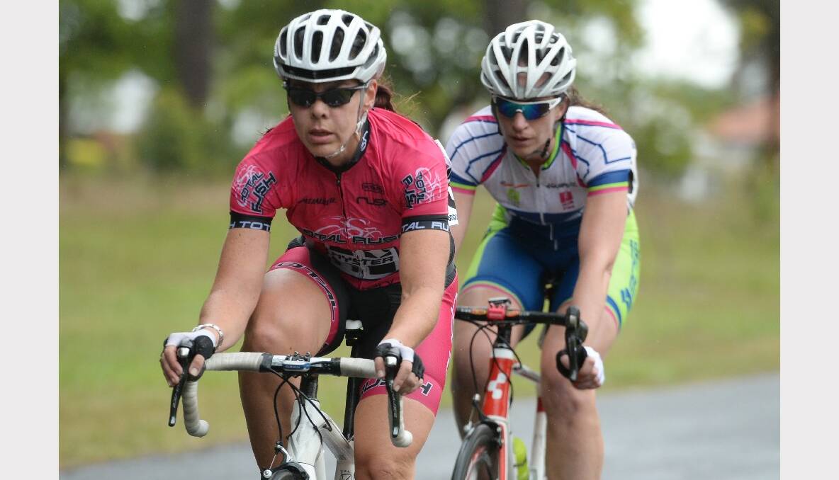 Tour of the Goldfields- Stage One- 20km Criterium at Victoria Park. Cheryl Hulskamp and Megan Bagworth. PHOTO: KATE HEALY