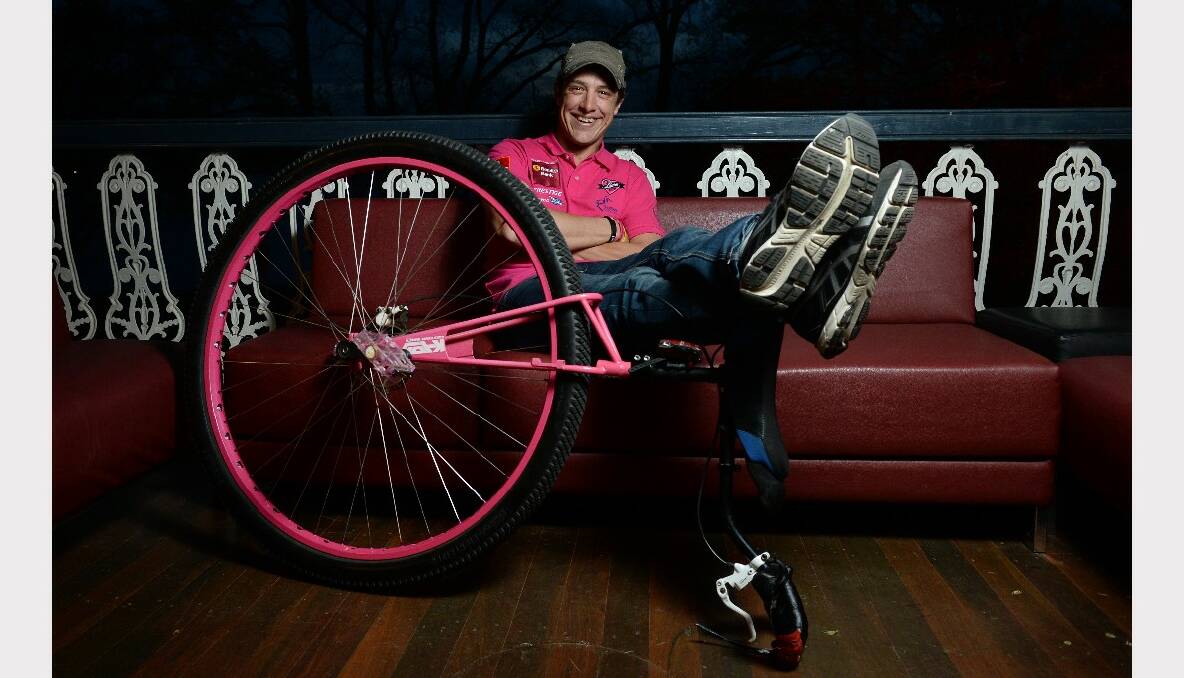 TV star Samuel Johnson is raising money for cancer research by riding a unicycle around Australia. 