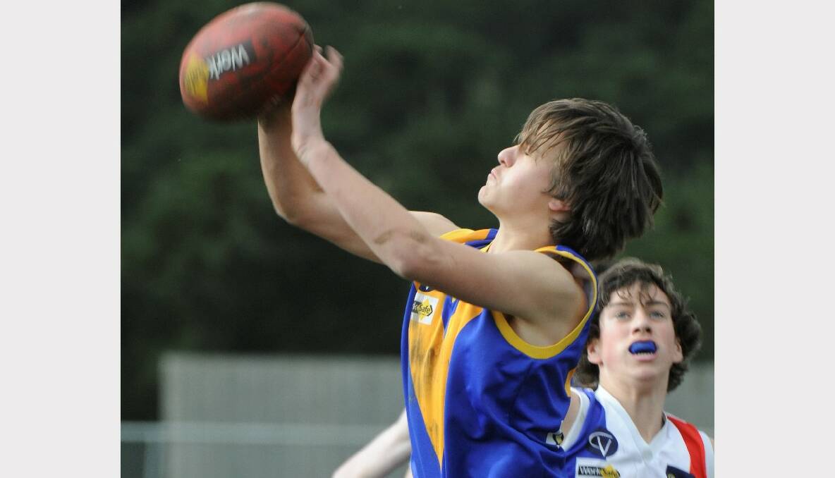 Sebastopol's Blaine Clinton in the U/16.5 reserves match between Sebastopol and East Point. PICTURE: LACHLAN BENCE.