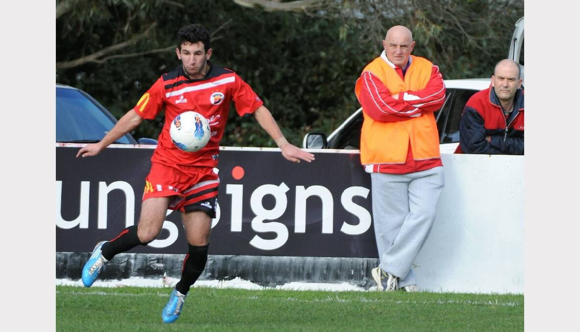 Red Devils' William Georgiou. PICTURE: LACHLAN BENCE.