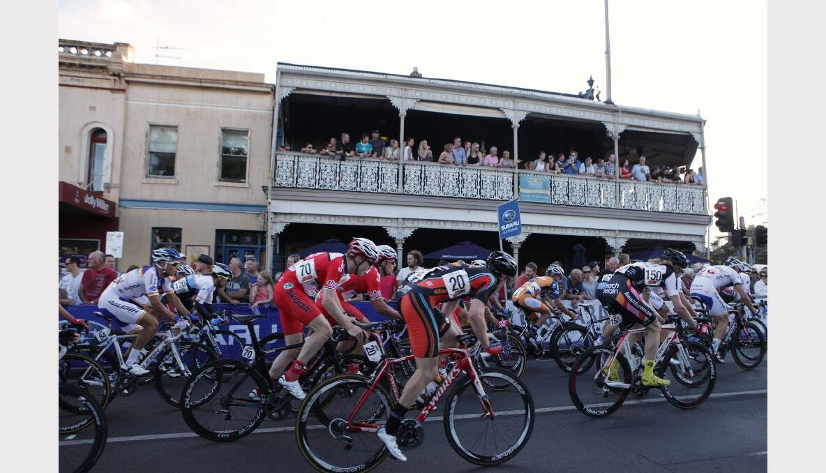 Australian Road Nationals Cycling - Sturt Street Criterium. PICTURE: ADAM TRAFFORD.