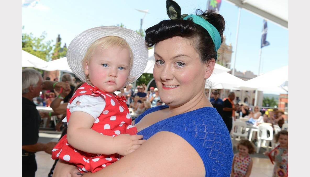 Charlotte Thompson, 17mths and Lisa Thompson of  Ballarat. PICTURE: KATE HEALY.