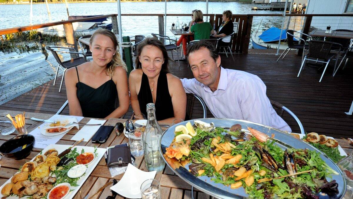 Gemma, Kylie and Andrew Weightman at Australia Day around the lake.