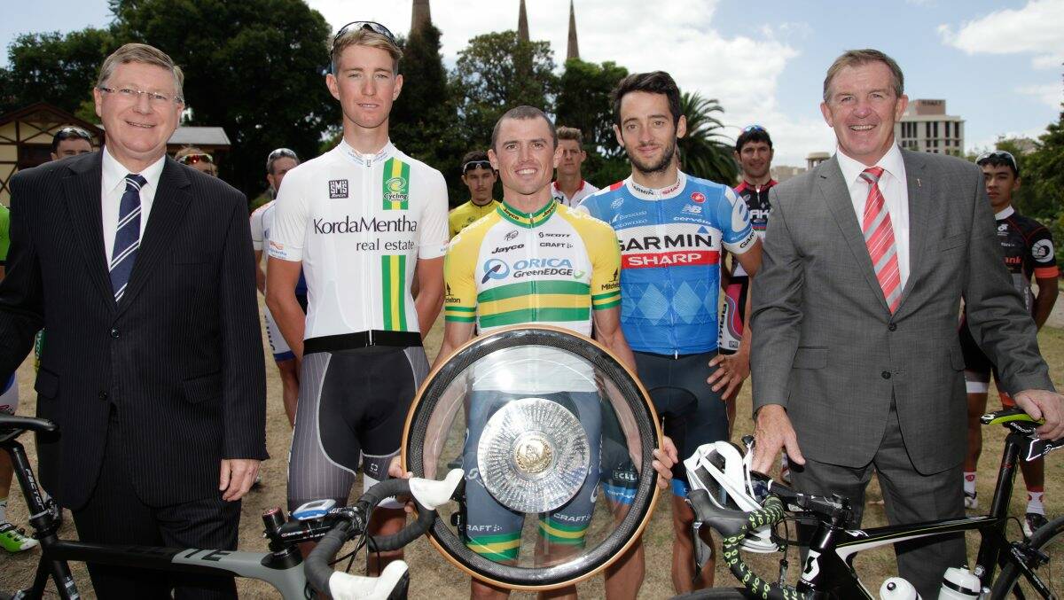 Cyclists Calvin Watson, Simon Gerrans and Nathan Hass will ride in the Herald Sun Tour, starting today.