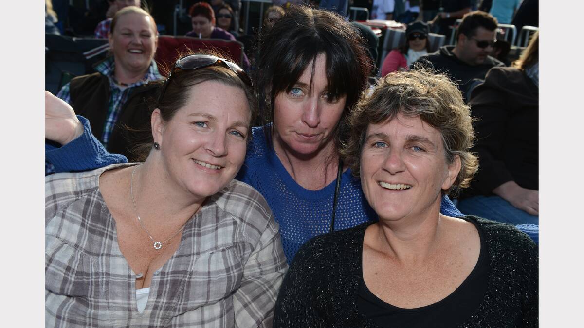 Toni Schiltz, Jen Bowman and Kelly Prendergast of Ballarat. PICTURE: KATE HEALY