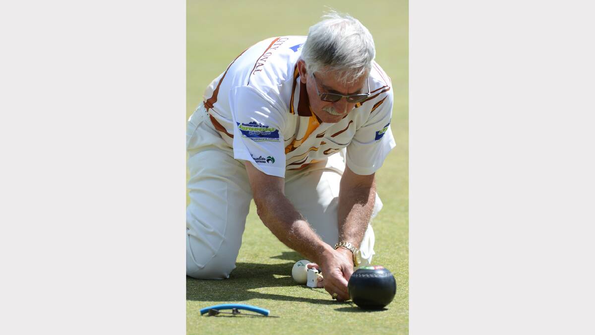 Ken Magrath (City Oval). Division 1 bowls. PICTURE: KATE HEALY. 