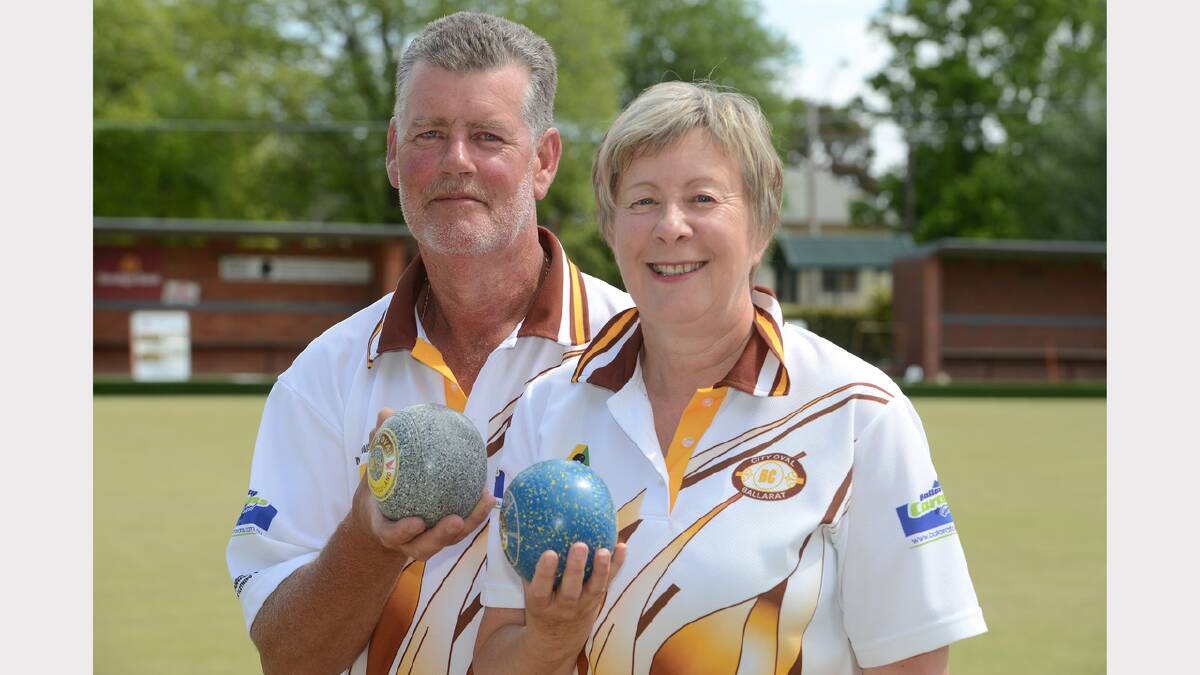Mitch Walton and Janine Roberts  (City Oval Club Champions). Division 1 bowls. PICTURE: KATE HEALY. 