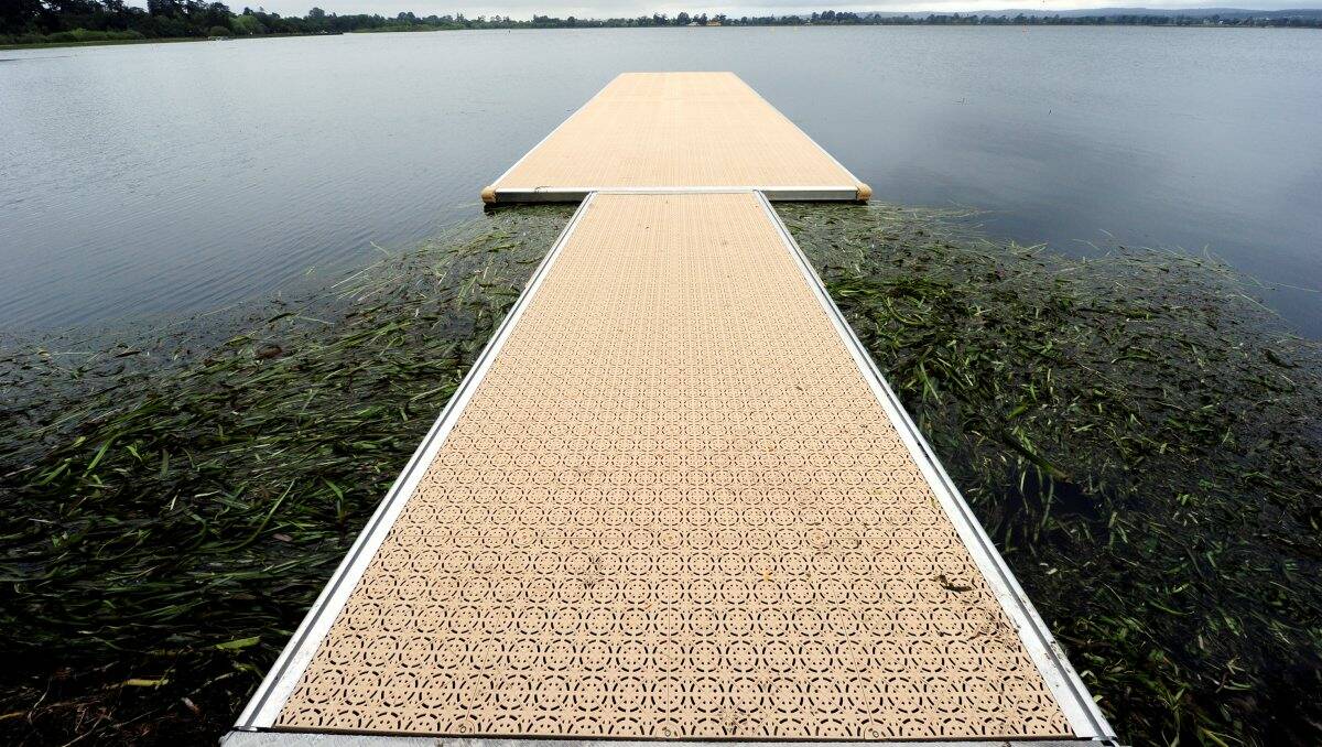 Rowing pontoons have been installed on the western end of Lake Wendouree.