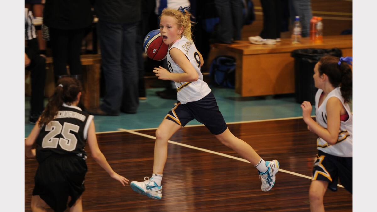 GRAND FINAL Girls u12A Ballarat Blue V Collingwood 1 @ Minerdome - Poppy Douglass PICTURE:ADAM TRAFFORD