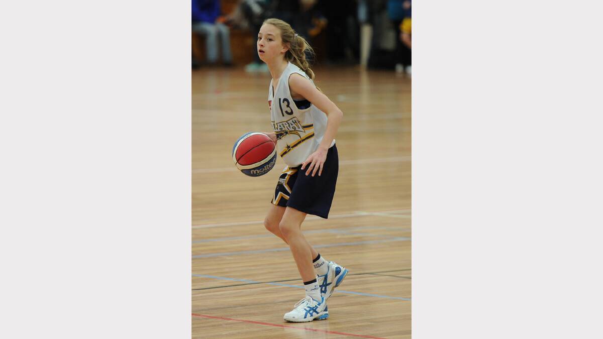 Junior Basketball Tournament - Ballarat Gold (white) V Collingwood 1 (black) 14GA1. @ Arch Complex Court 8. Hayley Saunders - ballarat