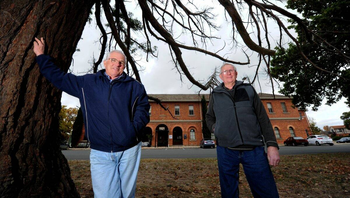 GETTING TOGETHER: John Zeegers and Rod Sharp, pictured on the former Lakeside Hospital site, are organising a reunion of former staff of the facility on Saturday. PICTURE: JEREMY BANNISTER