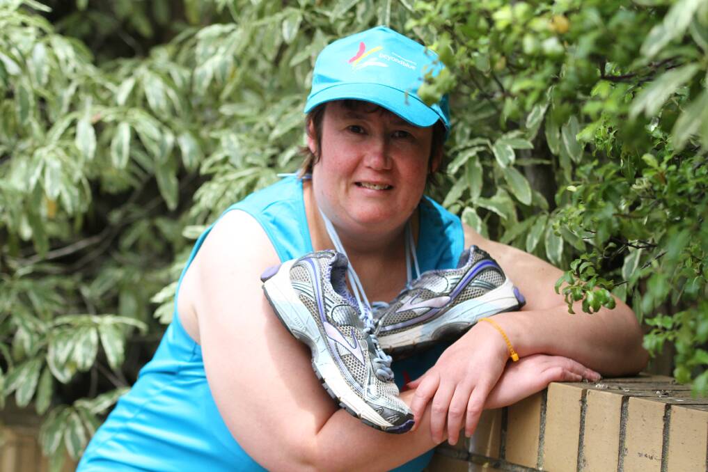 Megan Flynn is walking from Melbourne to Adelaide for charity. 