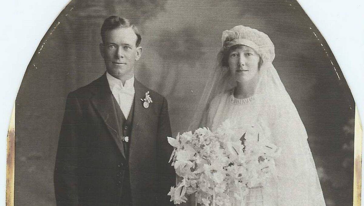 Wedding photo of Albert and Violet Jones.